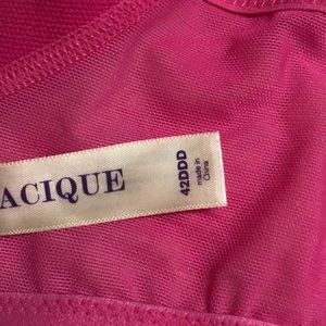 Cacique Intimates & Sleepwear - Cacique bra 42DDD Cacique Intimates & Sleepwear - Cacique bra 42DDD